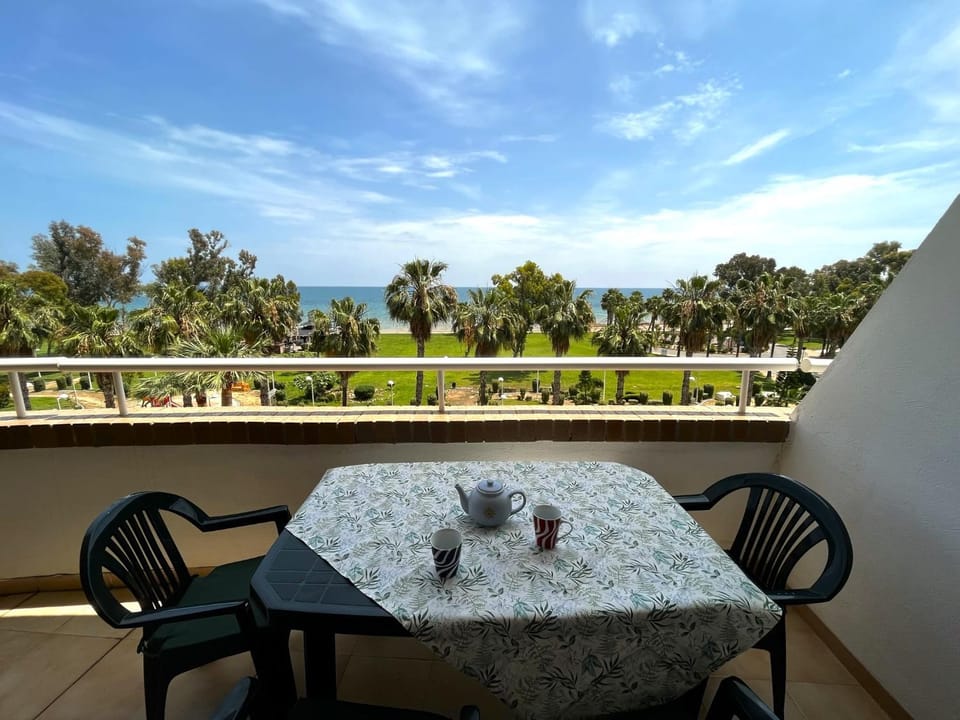 View (from property/room), Balcony/Terrace, Sea view