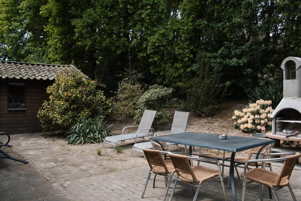 Day, Garden, Dining area, Garden view
