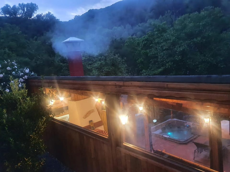BBQ facilities, Hot Tub
