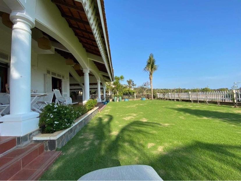 Biệt thự Domaine Mũi Né Villa in Phan Thiet