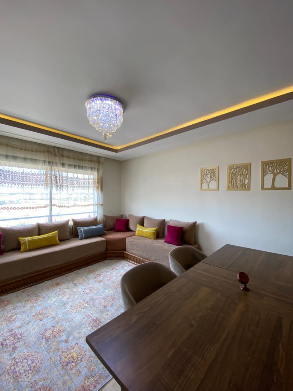 Living room, Seating area