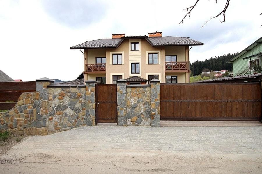 Вілла Северин Apartment hotel in Lviv Oblast