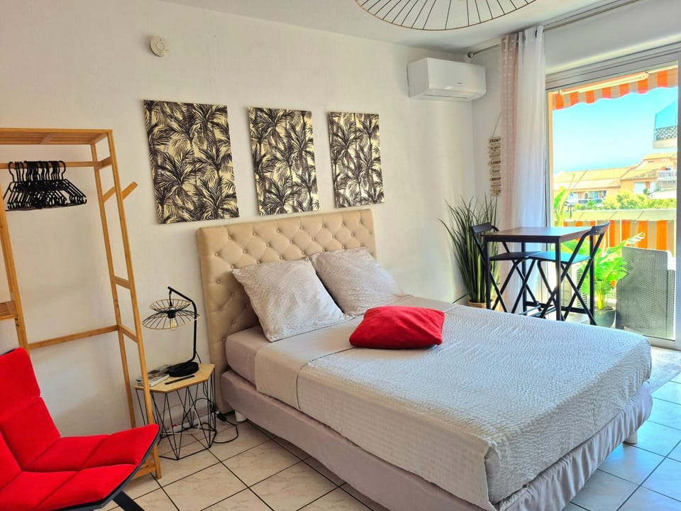 Studio Lucia - Vue mer Apartment in Fréjus