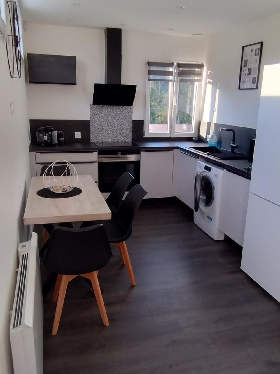 Le 4G Home Plain-pied #2Chb-3lits #Jacuzzi #Parking Securisé House in Bourgogne-Franche-Comté