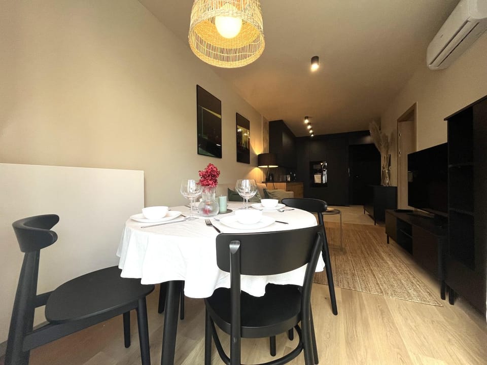 WYSZYŃSKIEGO Apartment - Self Check-In 20h - Parking &Lift Apartment in Wroclaw