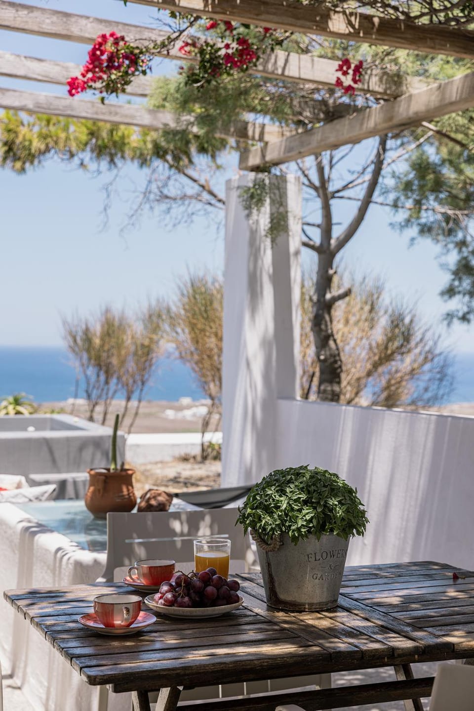 Day, Natural landscape, Balcony/Terrace, Sea view