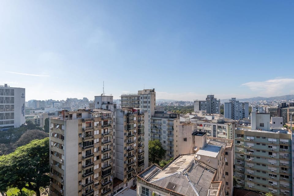 Property building, Bird's eye view, City view, Landmark view, Street view