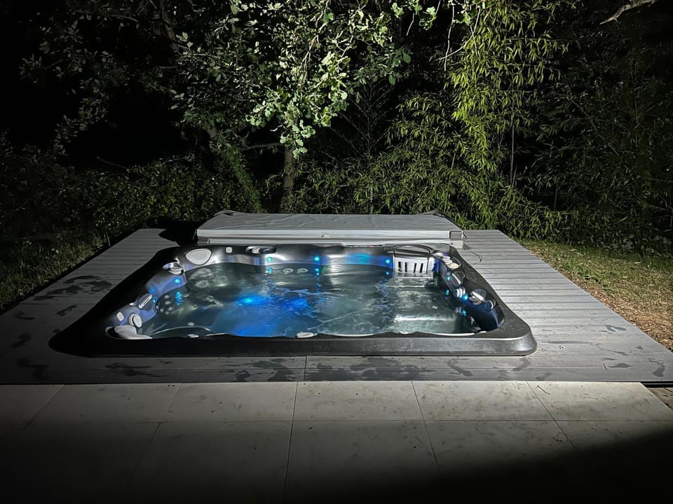 Hot Tub