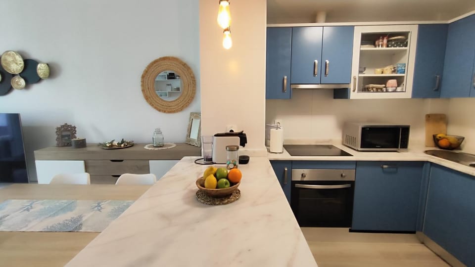 Sunny Home · Terraza & Piscina Apartment in Costa del Sol