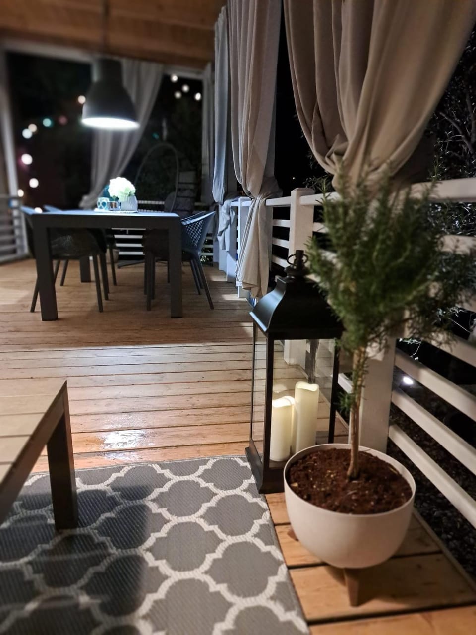 Night, Balcony/Terrace