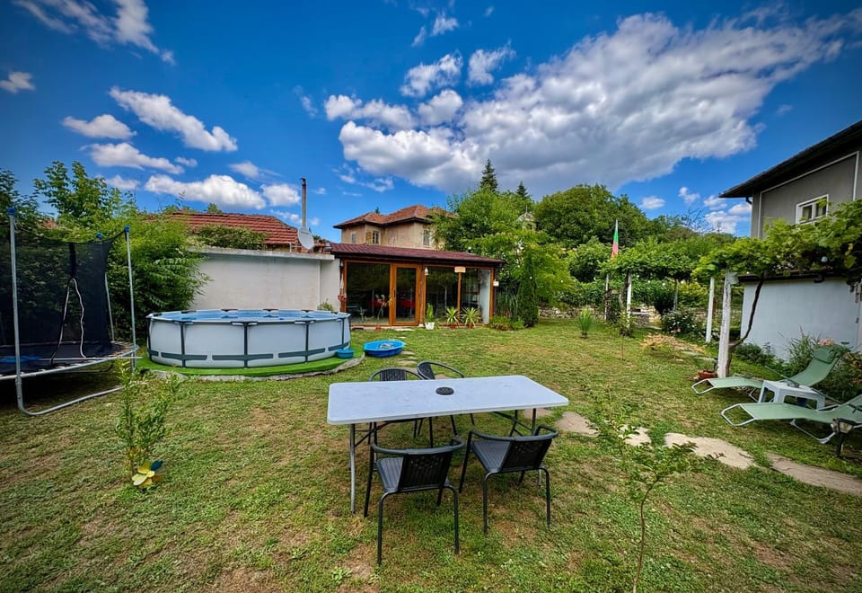 Guest House Devetaki House in Pleven Province, Bulgaria