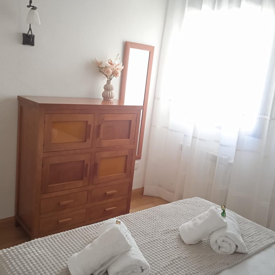 Toledo Enamora Dos - PARKING INCLUIDO Apartment in Toledo