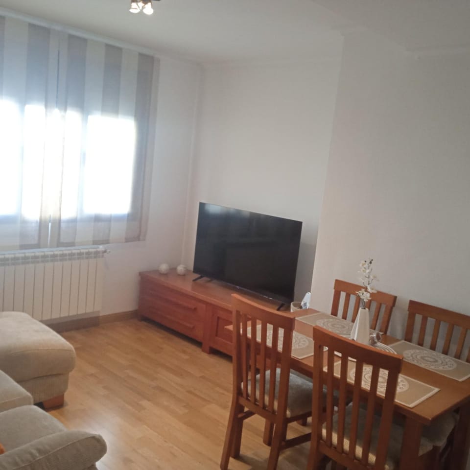 Toledo Enamora Dos - PARKING INCLUIDO Apartment in Toledo