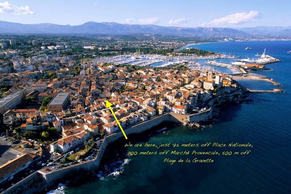 Nearby landmark, Natural landscape, Bird's eye view, Beach, City view, Mountain view, Sea view