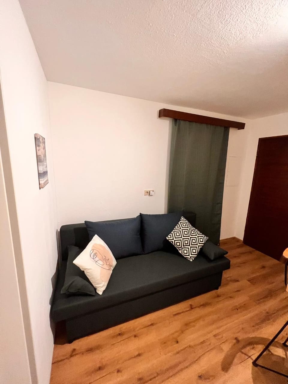 Perfekte Lage! Ganze Wohnung Burgblick Residenz Apartment in Carinthia, Austria
