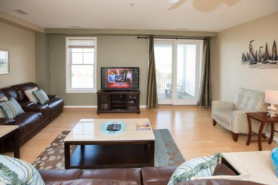 Sojourn Sanctuary 2 Bedroom Sleeps 7 Apartment in Sandbridge