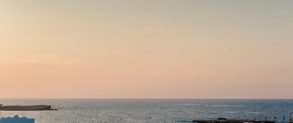 Enjoy Sunsets at Fully Equipped Seaside apt Apartment in Chania