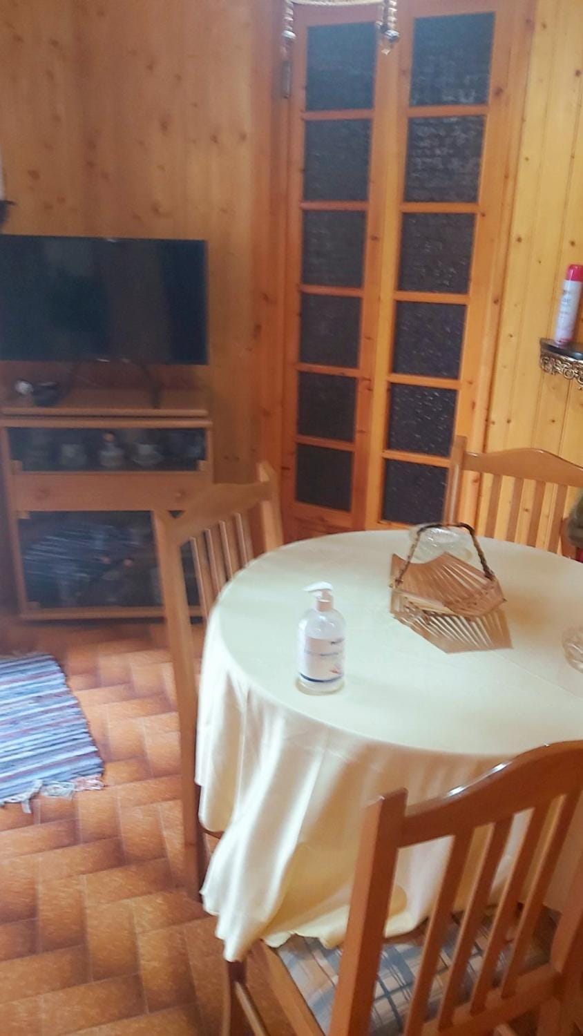 TV and multimedia, Dining area