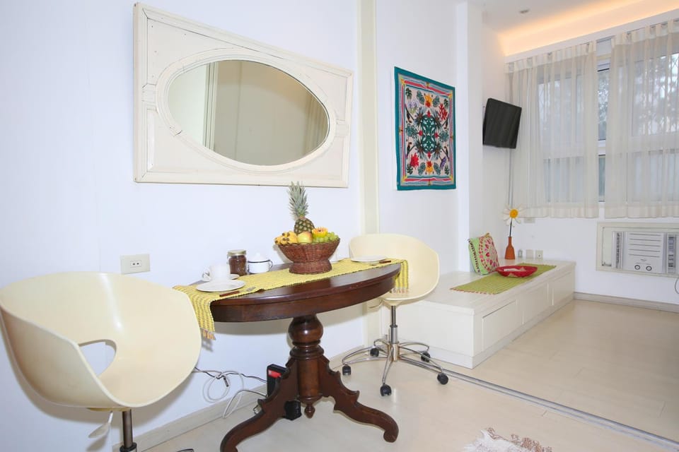 TV and multimedia, Dining area