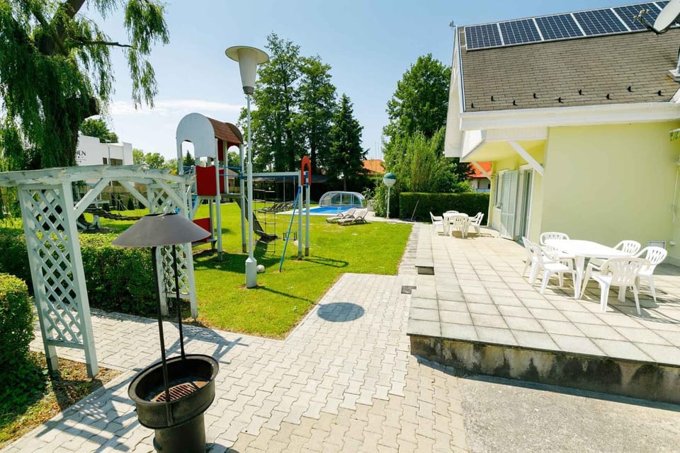 Summer, BBQ facilities, Garden, Balcony/Terrace, Swimming pool