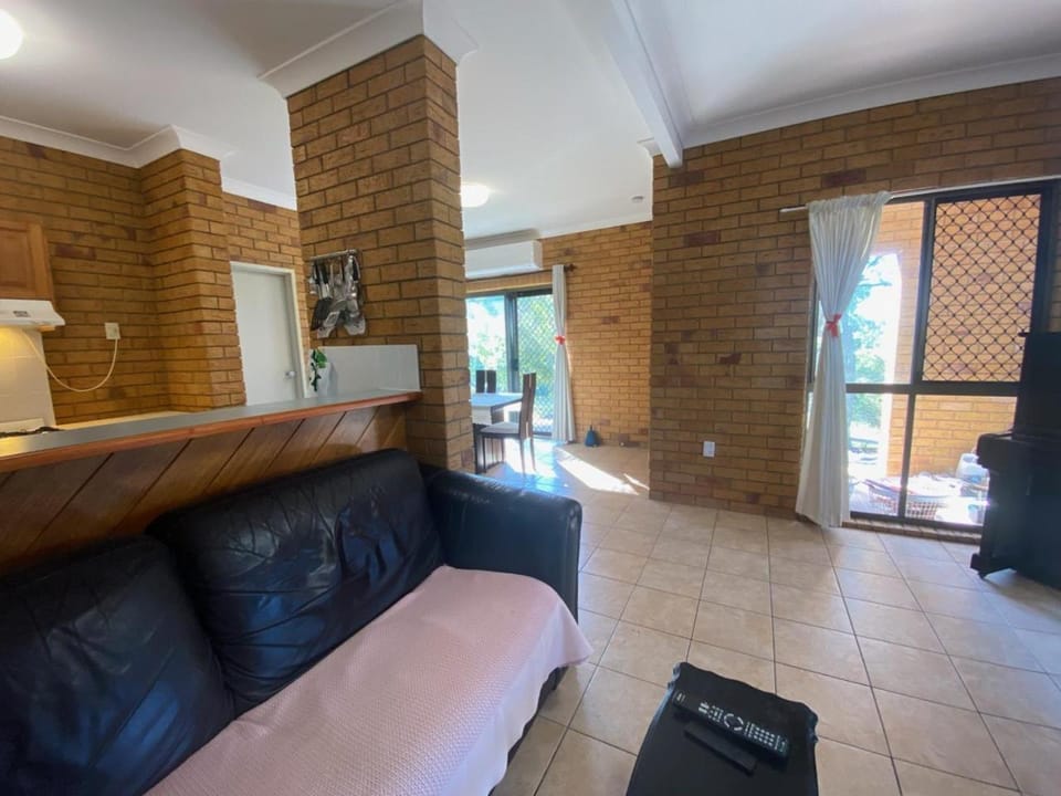 Cosy holiday entire unit 1 House in Sunshine Coast