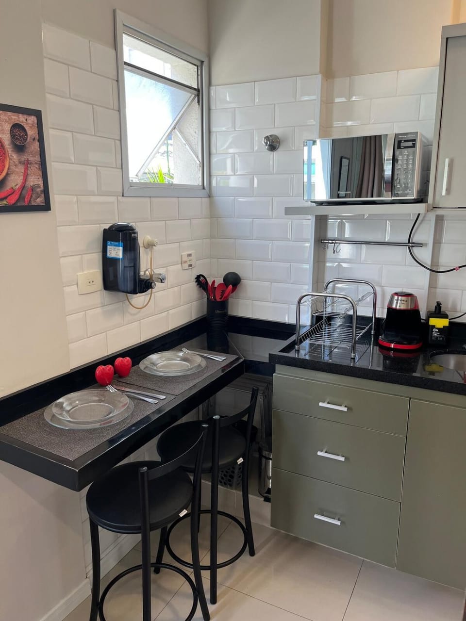 Kitchen or kitchenette, Dining area, microwave, stove, toaster