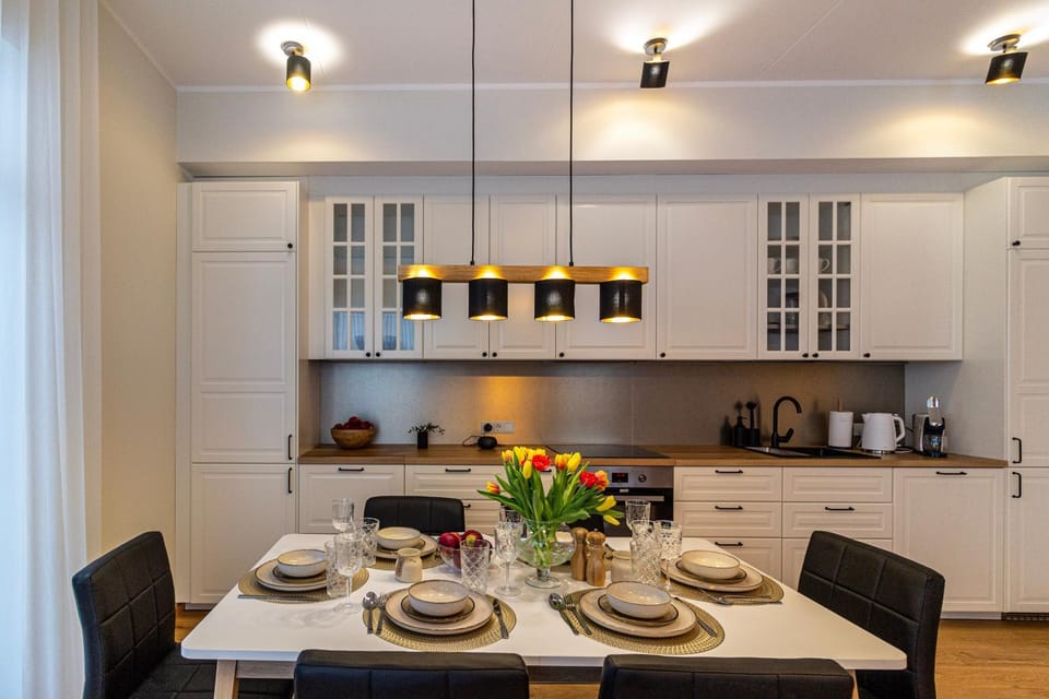 Coffee/tea facilities, Kitchen or kitchenette, Dining area, pet friendly, stove
