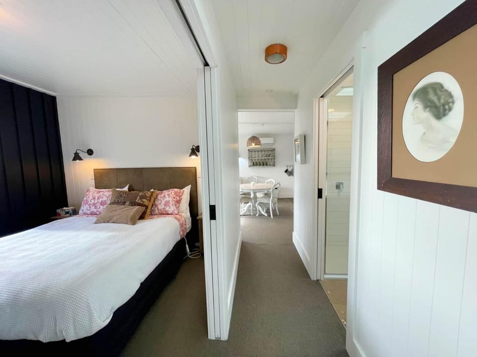 The Winemaker's Cottage - Coast & Country House in Auckland Region
