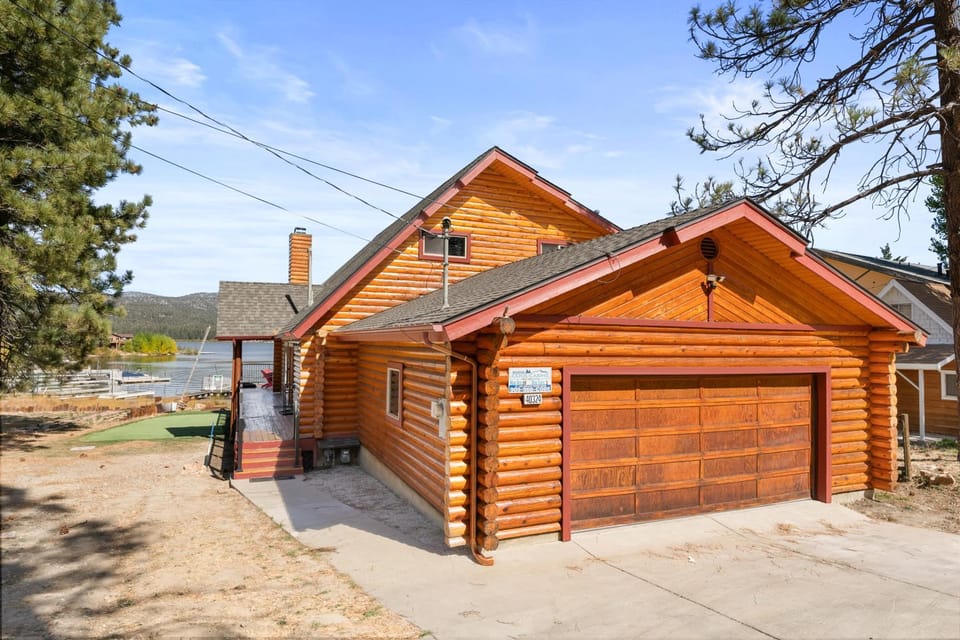 Property building, Spring, Summer, Autumn