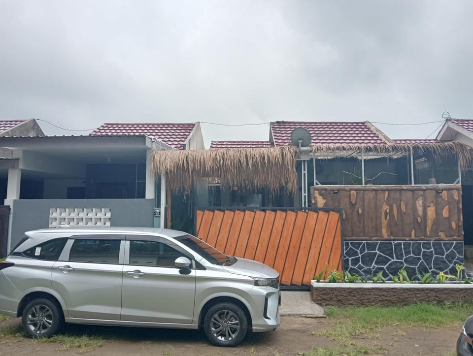 BTN Mahkota Pemenang 13 Tamarin 3A House in Pemenang