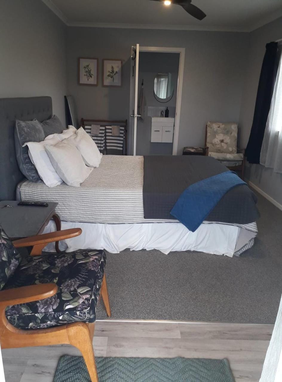 Rural Gordonton Sleepout Farm Stay in Waikato