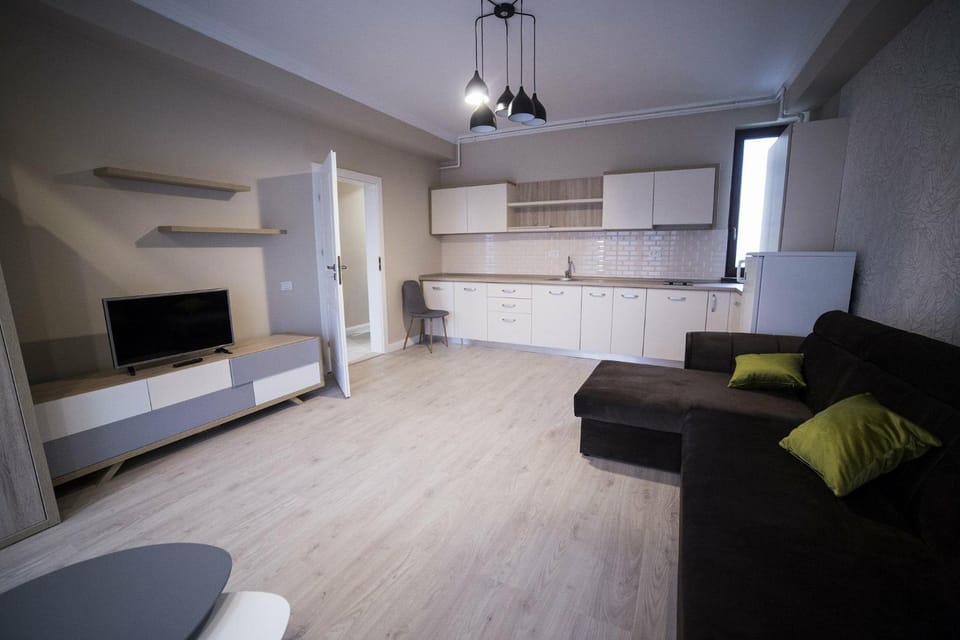 Communal lounge/ TV room, TV and multimedia, Kitchen or kitchenette, Living room