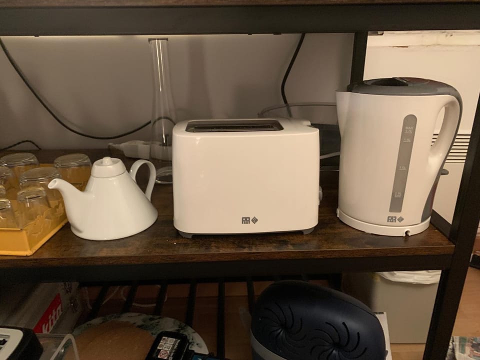 Coffee/tea facilities