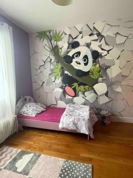 Manornella, beaux volumes, grand garage idéal Mas du Clos Apartment in Auvergne-Rhône-Alpes