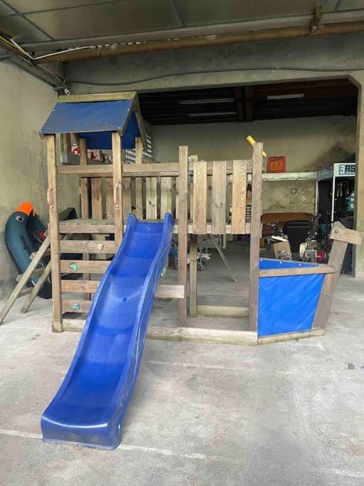 Manornella, beaux volumes, grand garage idéal Mas du Clos Apartment in Auvergne-Rhône-Alpes