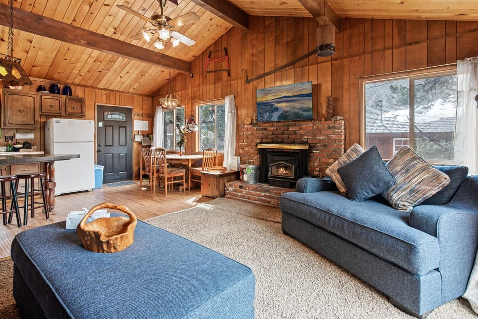 Living room, Seating area, flat iron