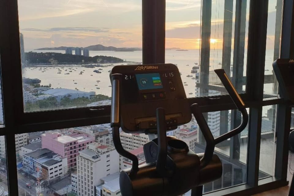 The Edge Central Pattaya Apartment in Pattaya City