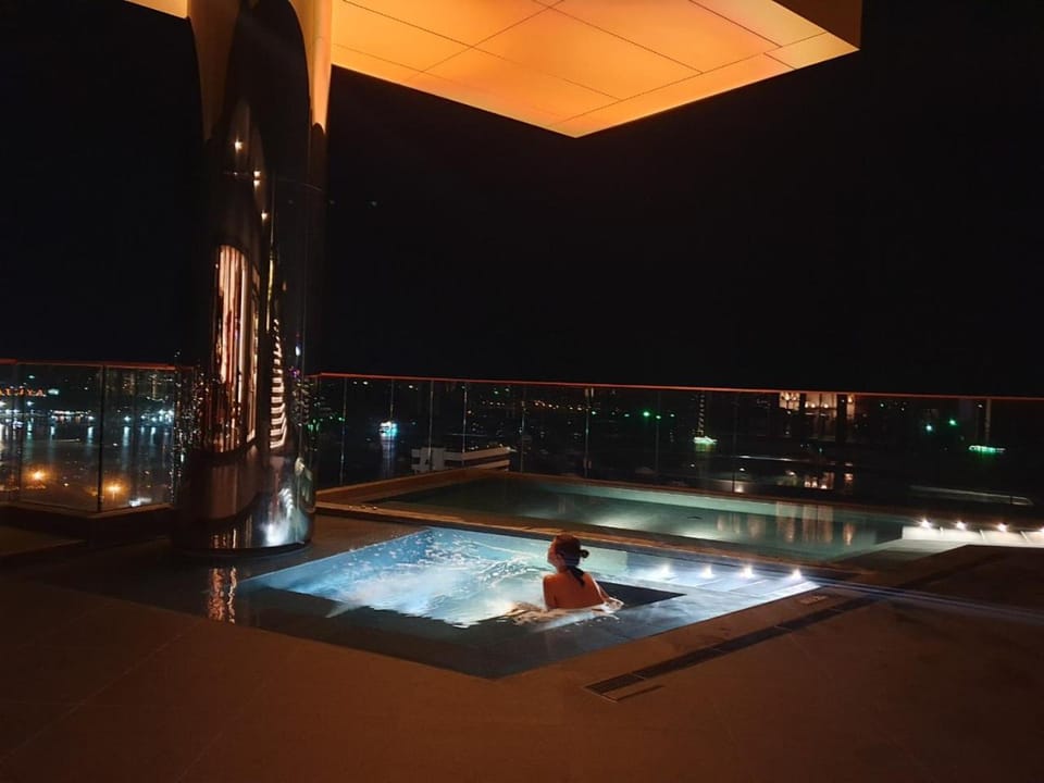 The Edge Central Pattaya Apartment in Pattaya City