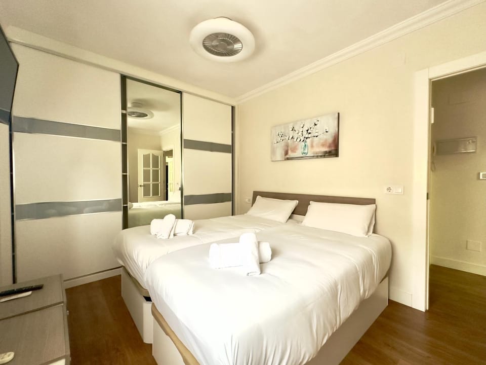 AYALA Malaga City Center 6PAX Apartment in Malaga