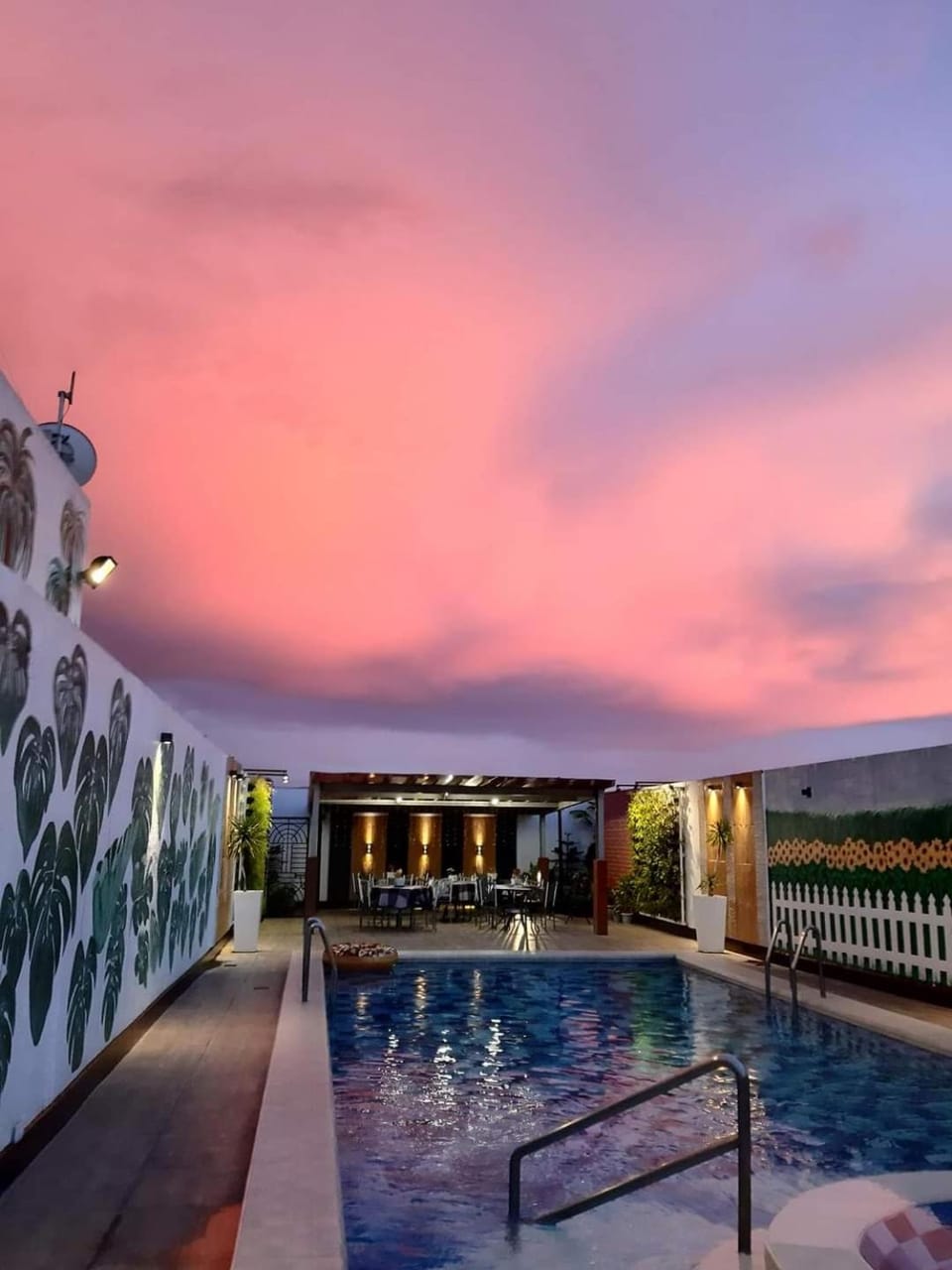 Swimming pool