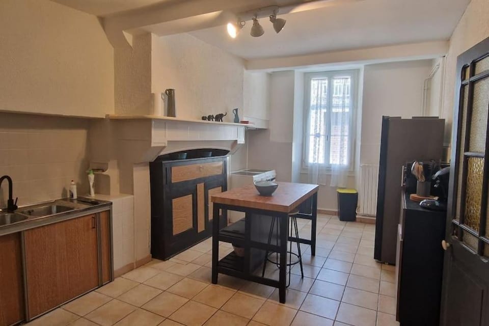minibar, pet friendly, stove