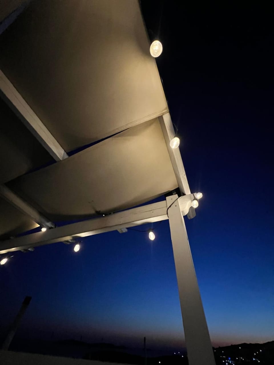 White & Blue Apartment in Decentralized Administration of the Aegean