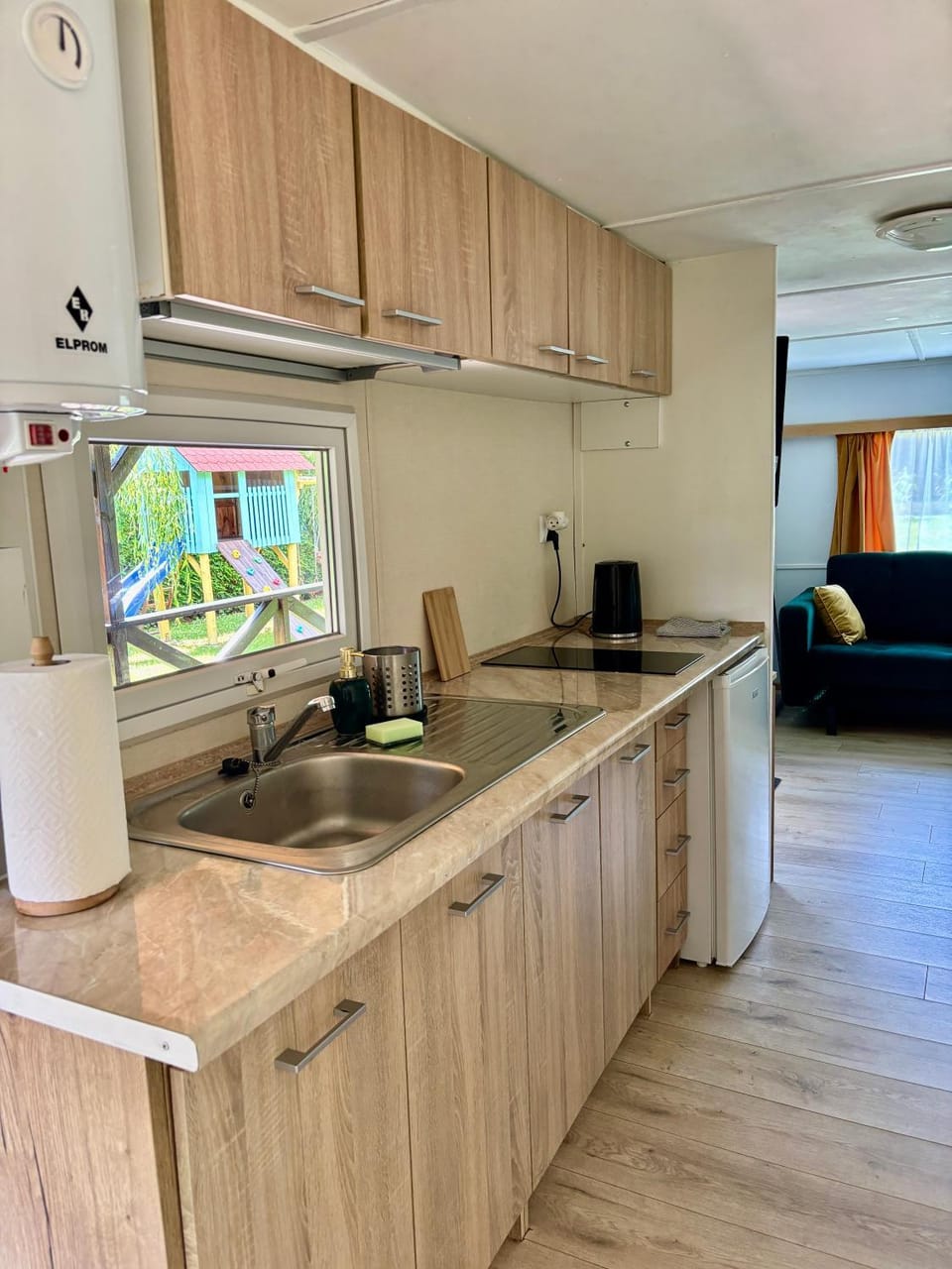 Kitchen or kitchenette, stove, kitchen
