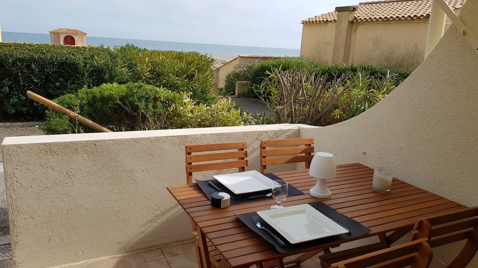 Maisonnette Port Leucate vue sur mer Apartment in Leucate