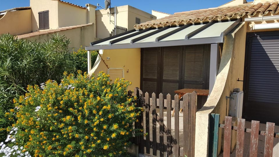 Maisonnette Port Leucate vue sur mer Apartment in Leucate