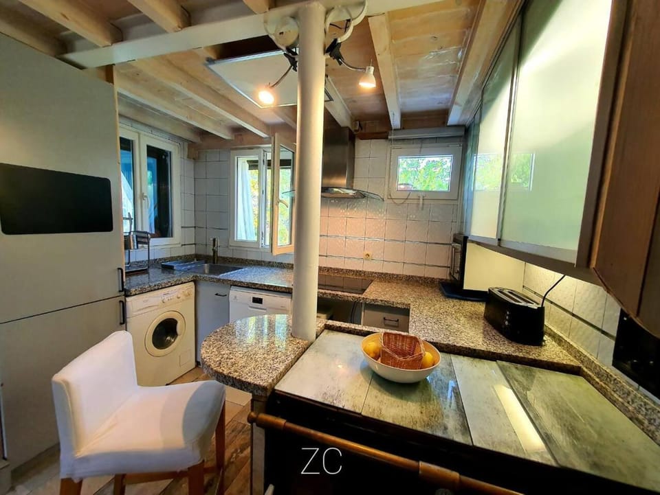 zentralclub cudillero casita encantadora de costa House in Asturias