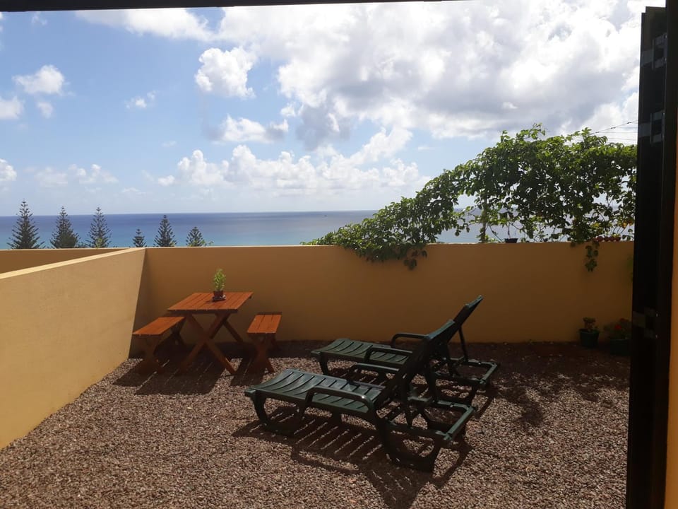 Patio, Day, Natural landscape, Garden, View (from property/room), Sea view, sunbed