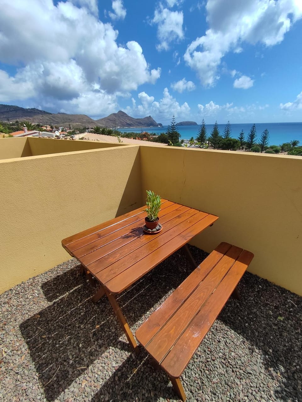 Patio, Day, Natural landscape, Garden, View (from property/room), Dining area, Mountain view, Sea view