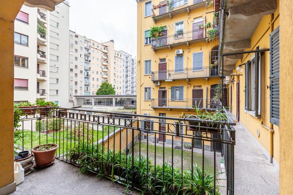 Easylife - Milano - Blingy 19 A - Bocconi Apartment in Milan