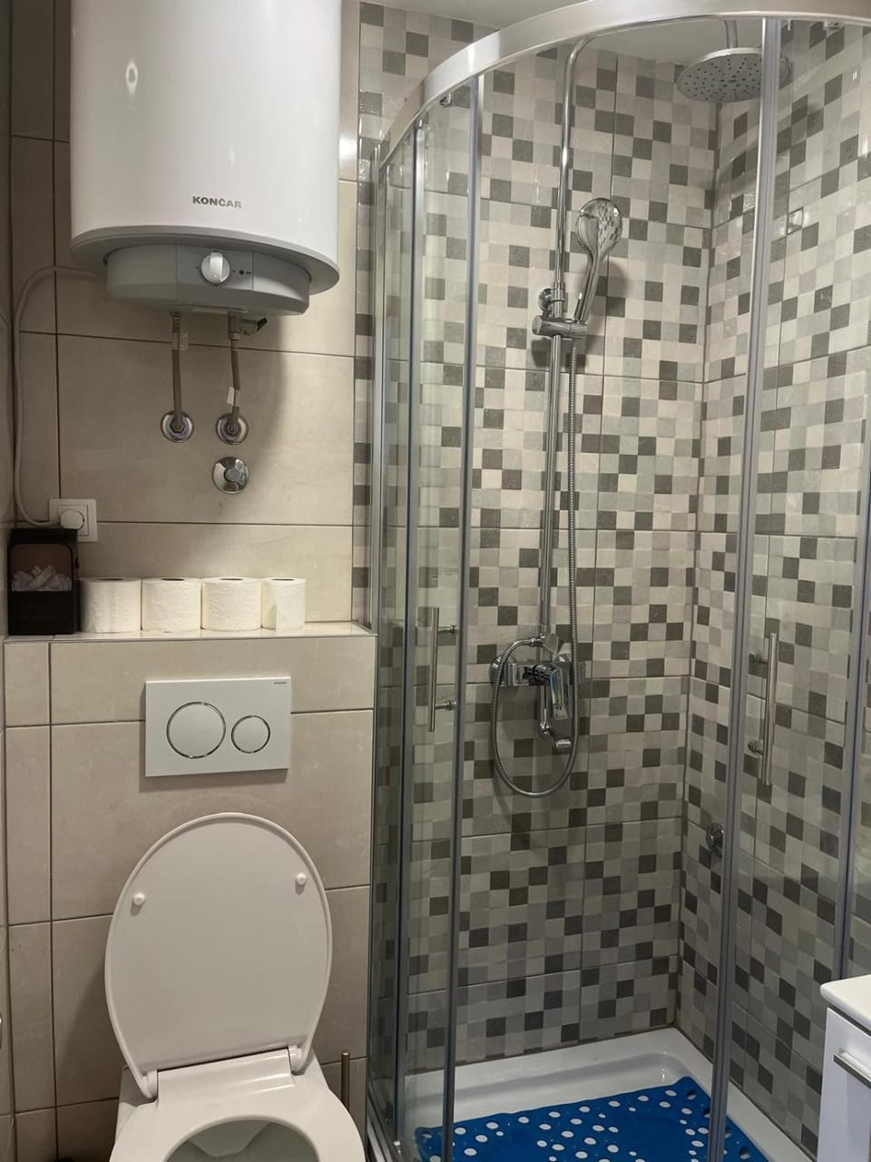 Shower, Bathroom